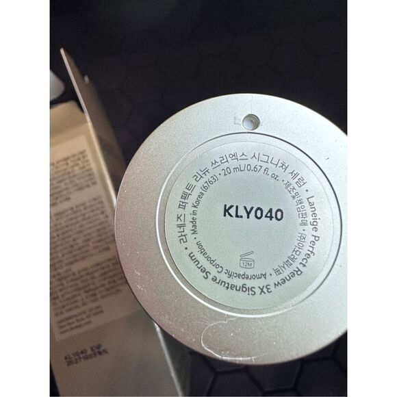 LANEIGE Perfect Renew 3X Signature Serum: Retinol, Ceramide & Collagen-Peptide C - Picture 6 of 8